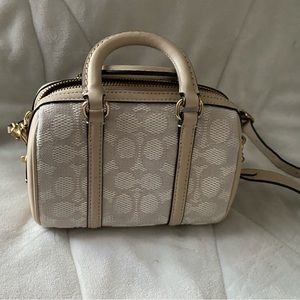 Ruby Satchel 18 In Signature Textile Jacquard